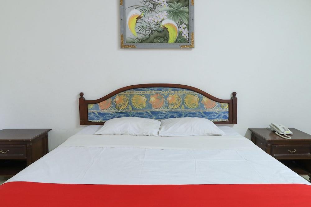 Hotel Oranjje Denpasar Zewnętrze zdjęcie