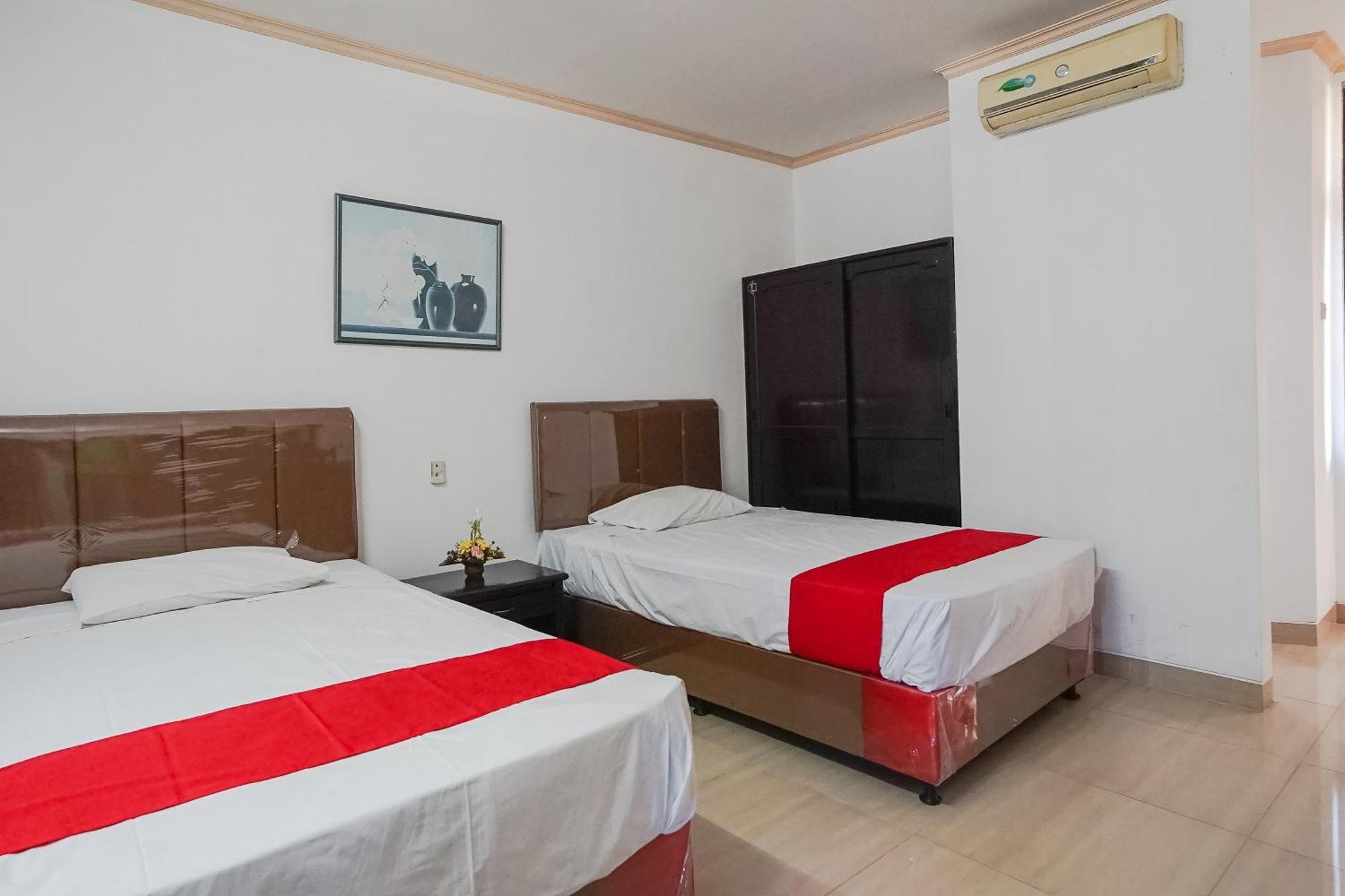 Hotel Oranjje Denpasar Zewnętrze zdjęcie