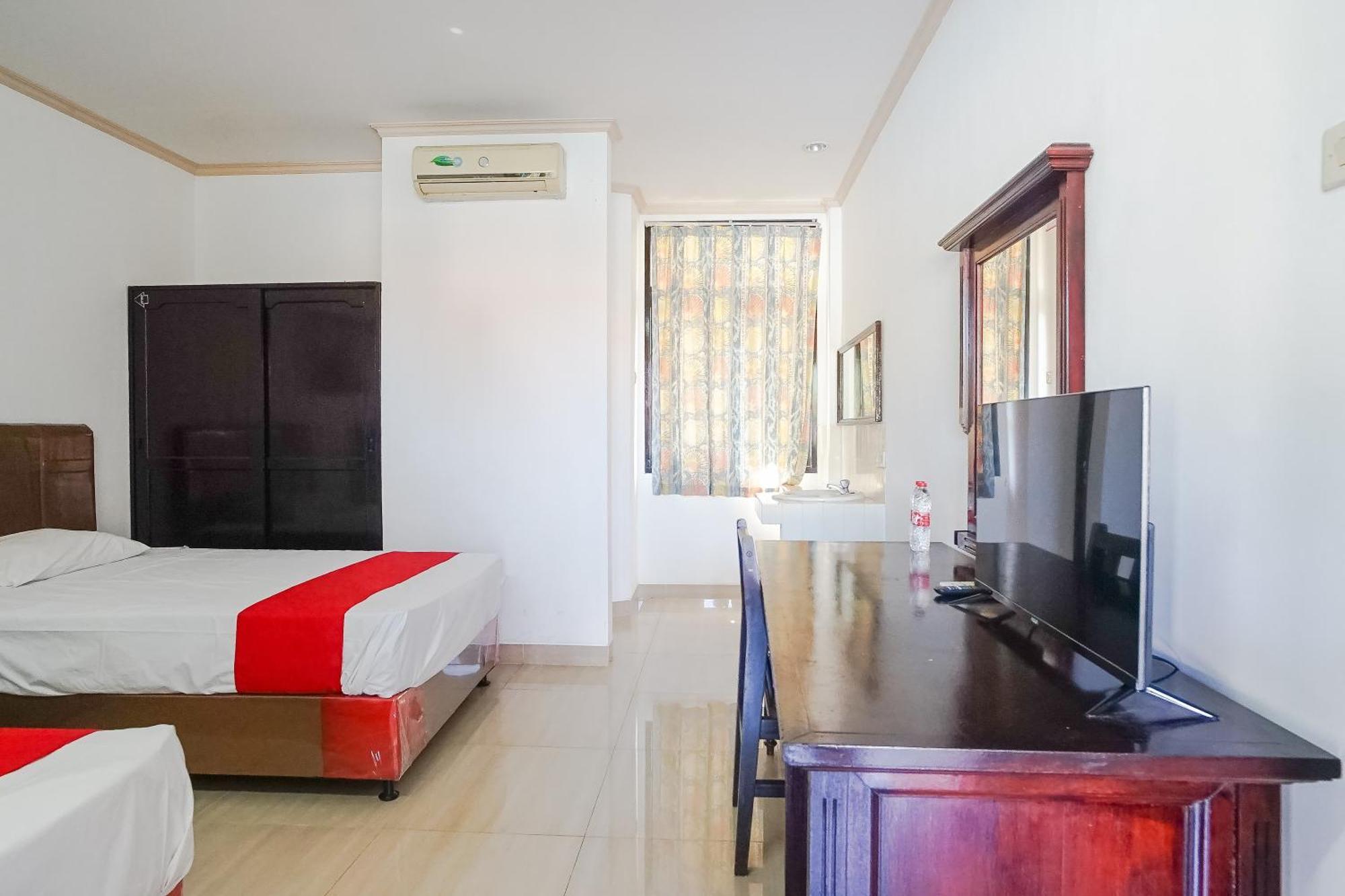 Hotel Oranjje Denpasar Zewnętrze zdjęcie